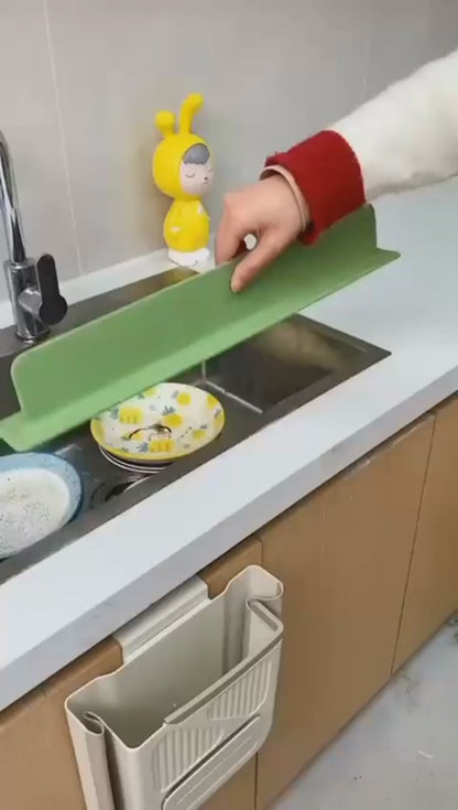 Silicone Sink Splash Guard – Faucet Water Splash Protector 15 Inch